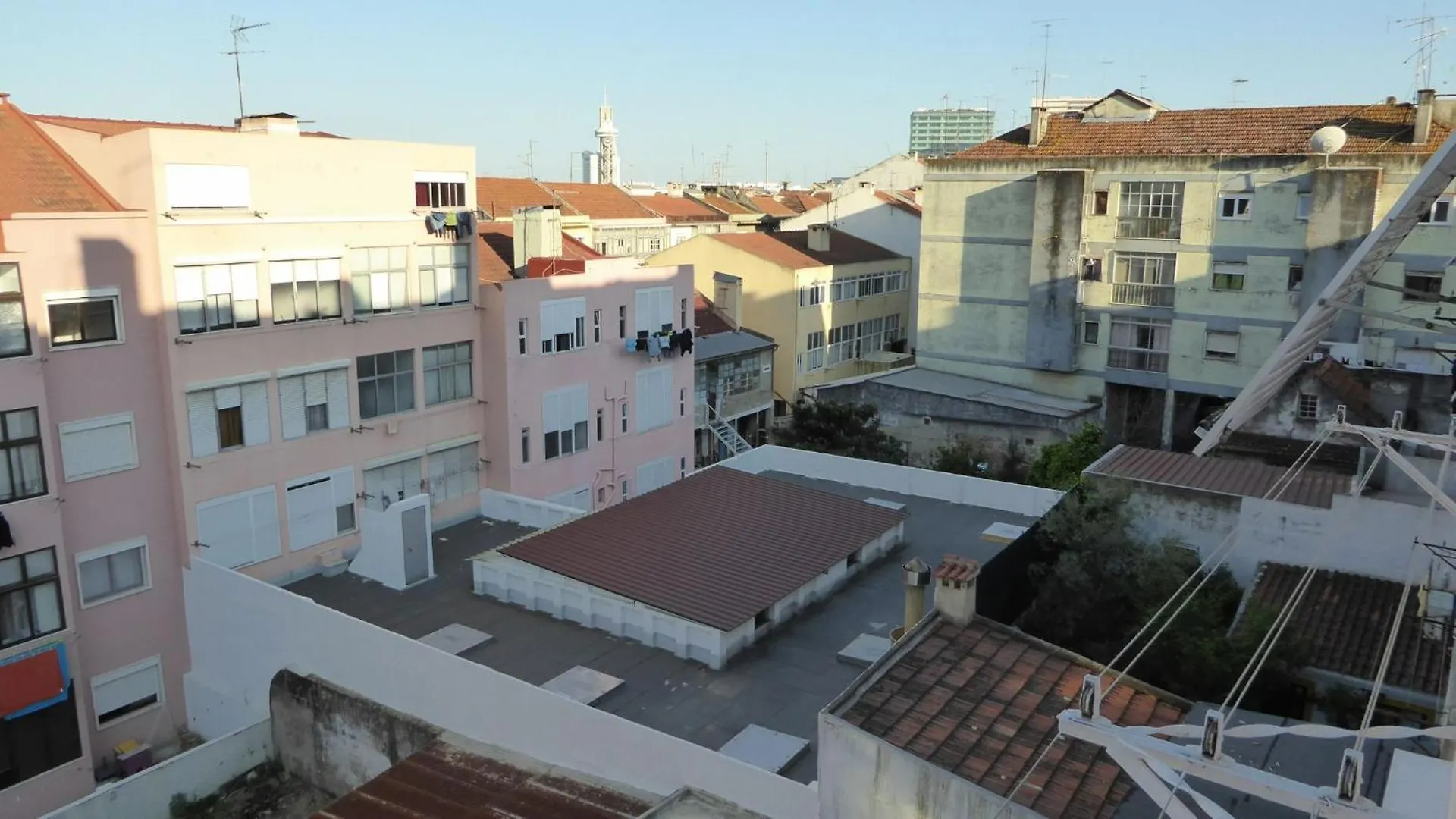 Be Local - Apartment With 2 Bedrooms In Moscavide - Лиссабон