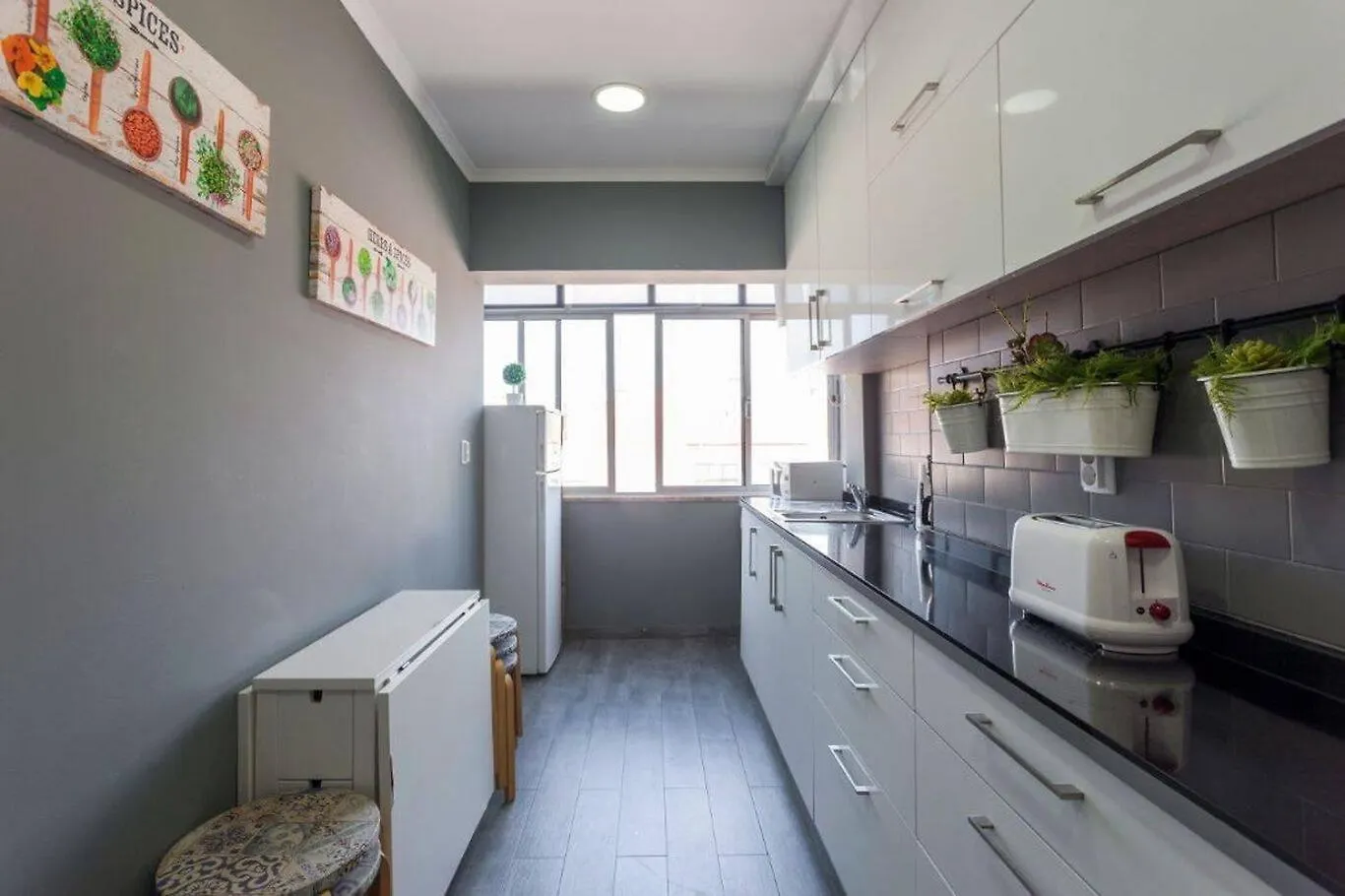 Be Local - Apartment With 2 Bedrooms In Moscavide - Лиссабон Португалия