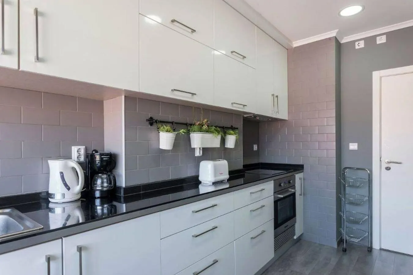 Be Local - Apartment With 2 Bedrooms In Moscavide - Лиссабон
