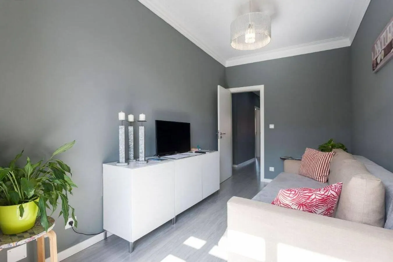 Be Local - Apartment With 2 Bedrooms In Moscavide - Лиссабон 0*,  Португалия