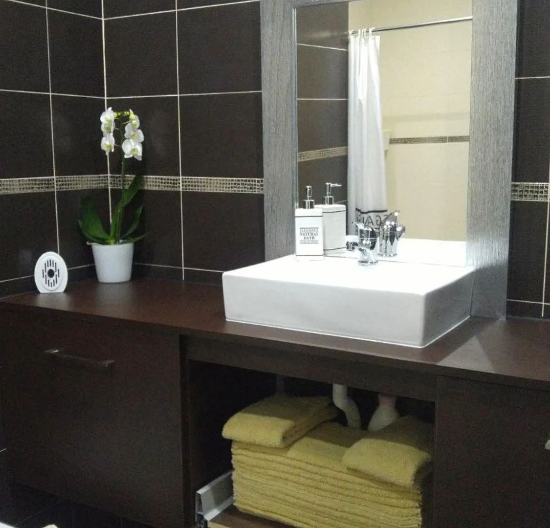 Be Local - Apartment With 2 Bedrooms In Moscavide - Lisboa